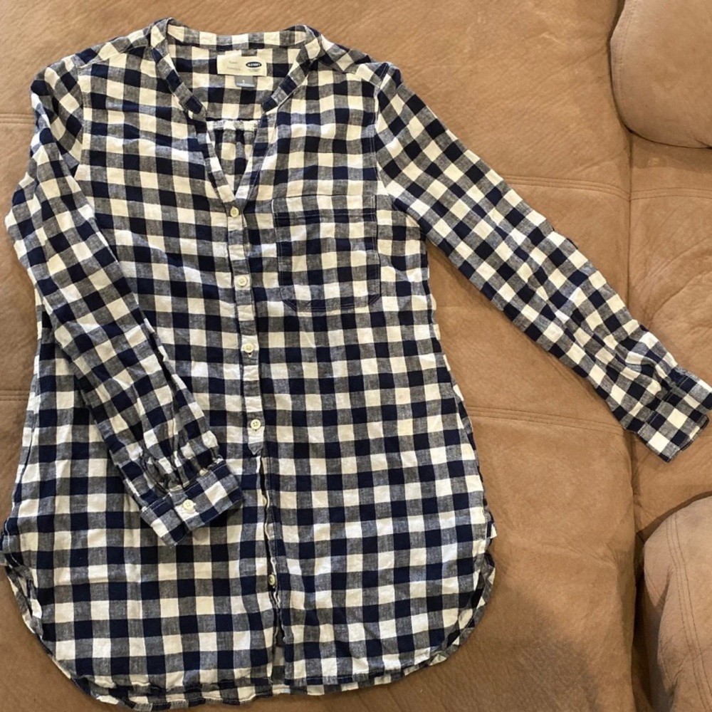 Old navy plaid shirt